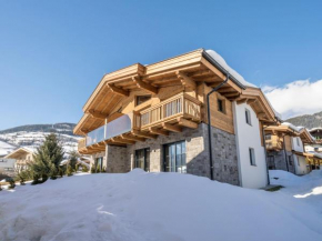 Luxurious holiday home in Piesendorf with sauna